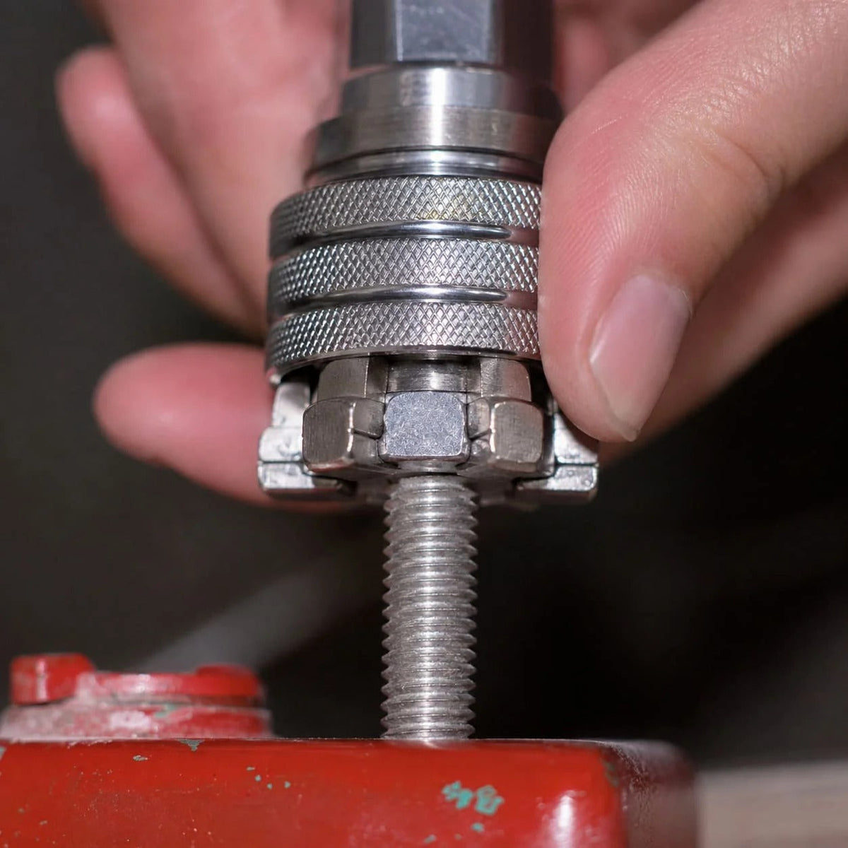 Chave de Encaixe Universal 10–19 mm.